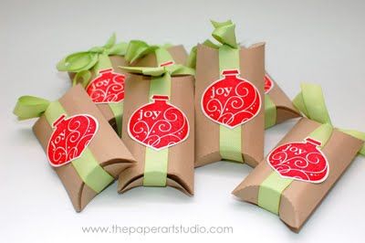 6 Eco-conscious Wrapping Ideas for your Holiday Gifts.