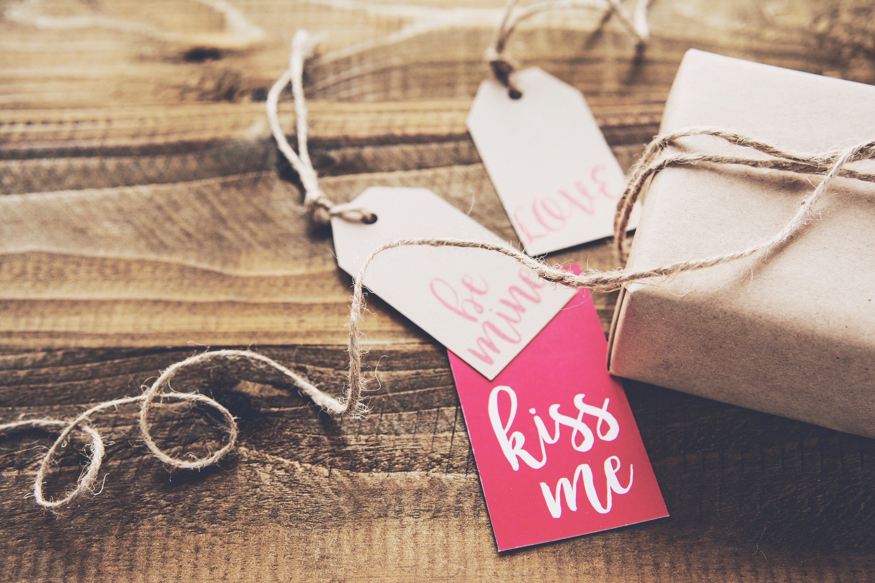DIY Valentines Gifts That Are Creative & Romantic - SHOO-FOO, Eco Home Linens